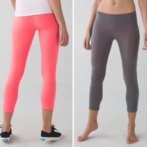 LULULEMON Wunder Under Crop II (Reversible)
Grapefruit / Slate Size 4